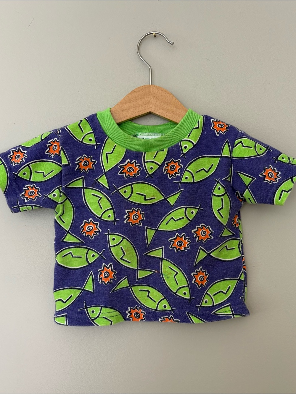 VTG sprockets Purple Short Sleeve Kids Tee with Green Fish Motif
